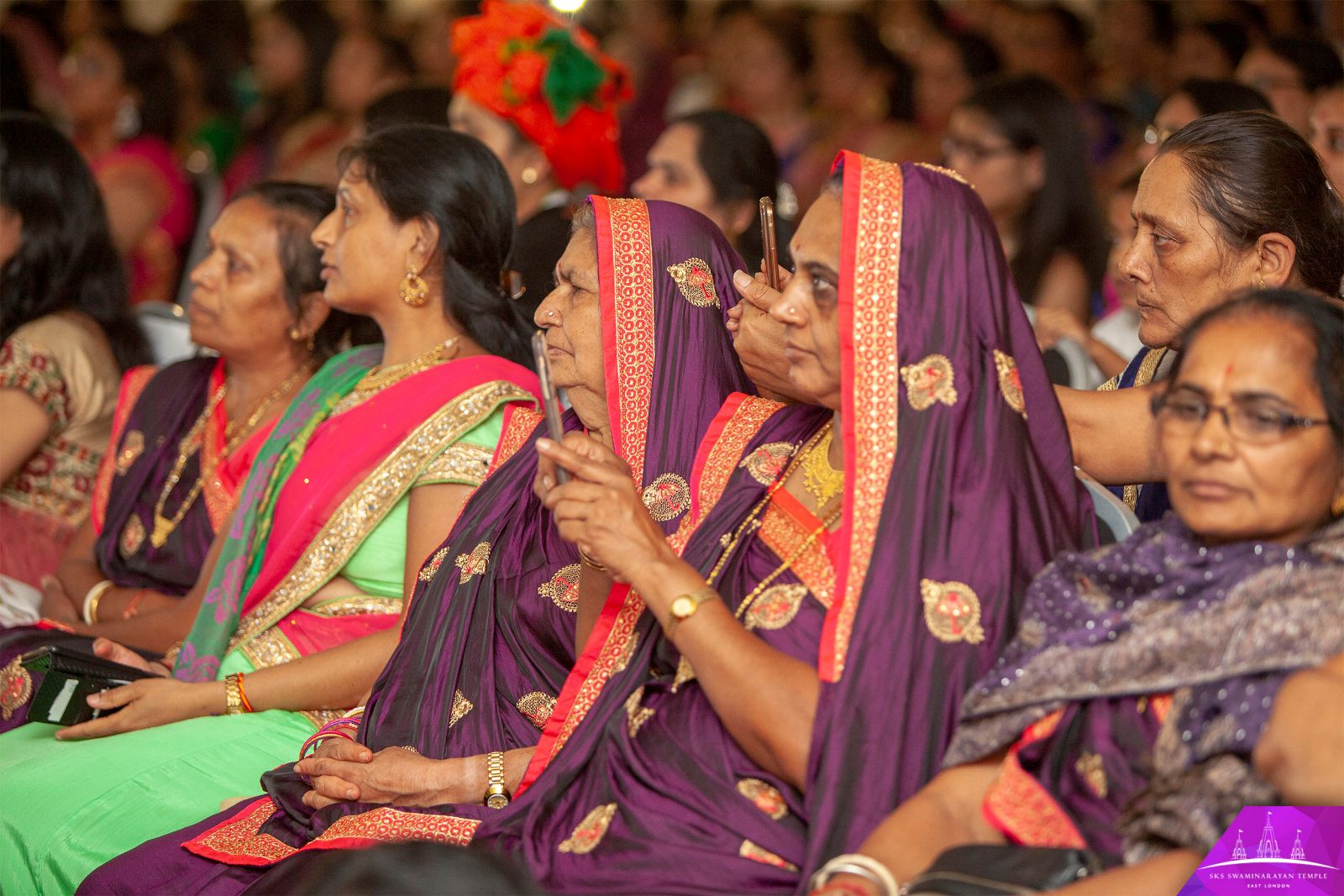 ©1987-2017 SKS Swaminarayan Temple East London